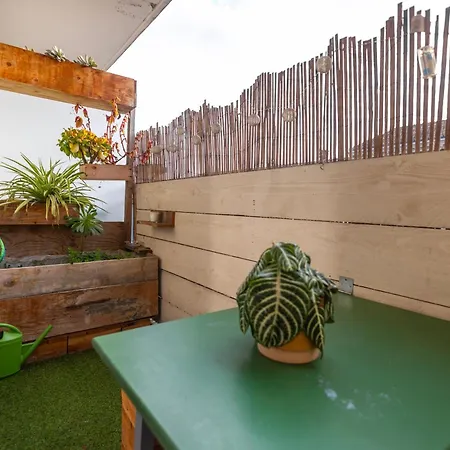 Apartment Cosy Avec Balcon & Parking A 2 Pas De Bordeaux *